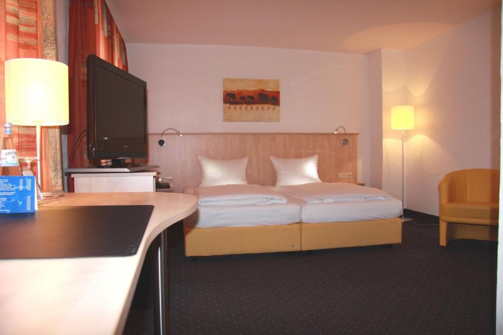 Hotel Barth Kaiserslautern Exteriör bild